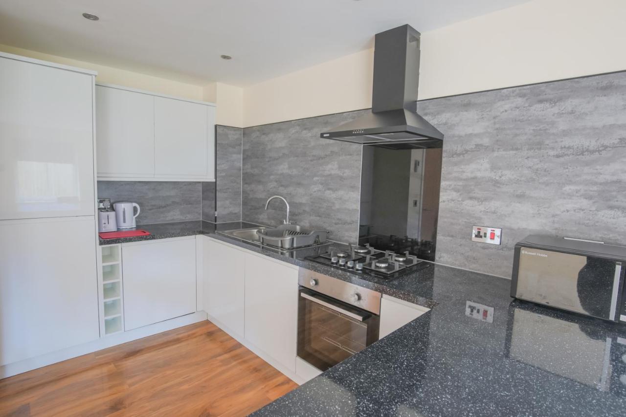 Stylish Modern Newly Built Apartment 15 Min From City Centre EDI Eksteriør bilde